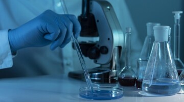 Ученые нашли новый способ доставки лекарств для лечения рака кожи